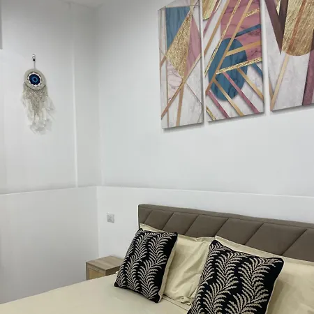 Nocleg ze śniadaniem Dimora26-rooms&apartments 3*